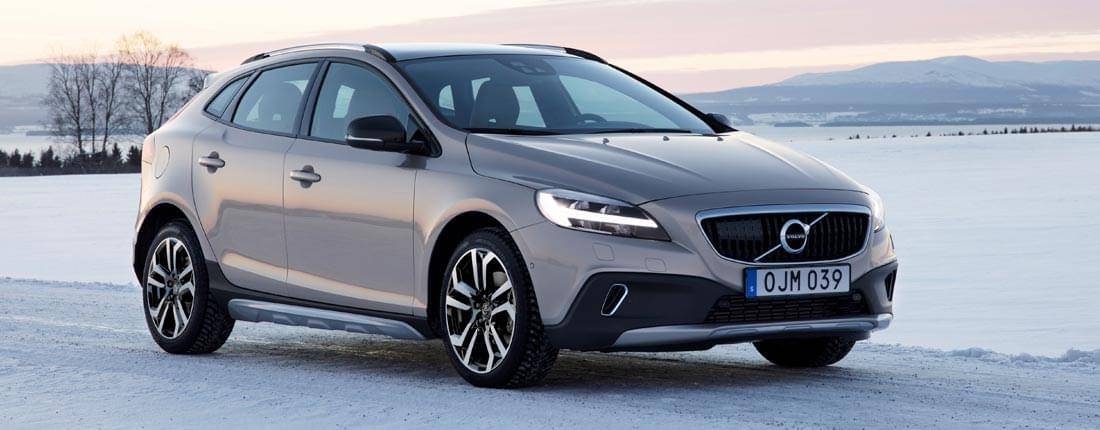 volvo-v40-cross-country-l-01