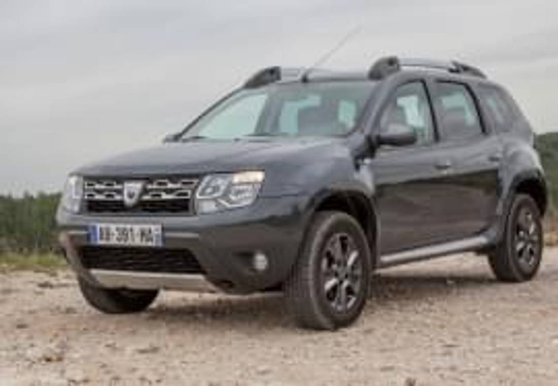 Dacia Duster z przodu