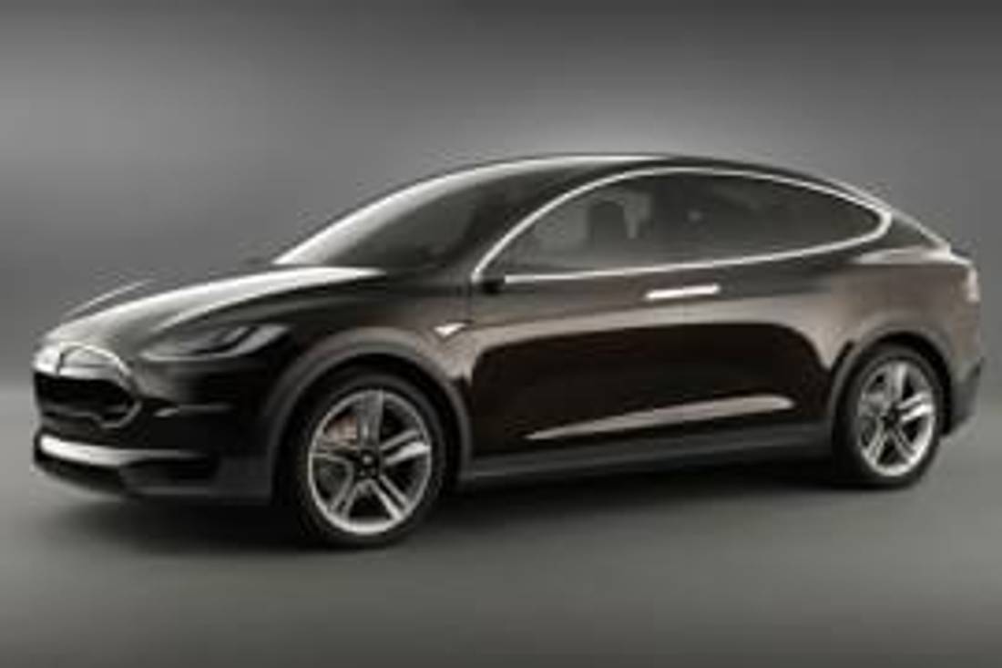 Tesla Model X – widok z przodu