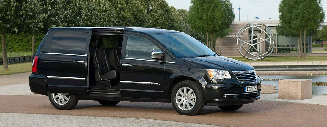 chrysler-grand-voyager-l-01.jpg