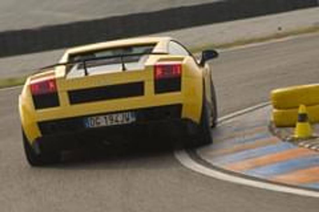 Lamborghini Gallardo Superleggere – widok z tyłu