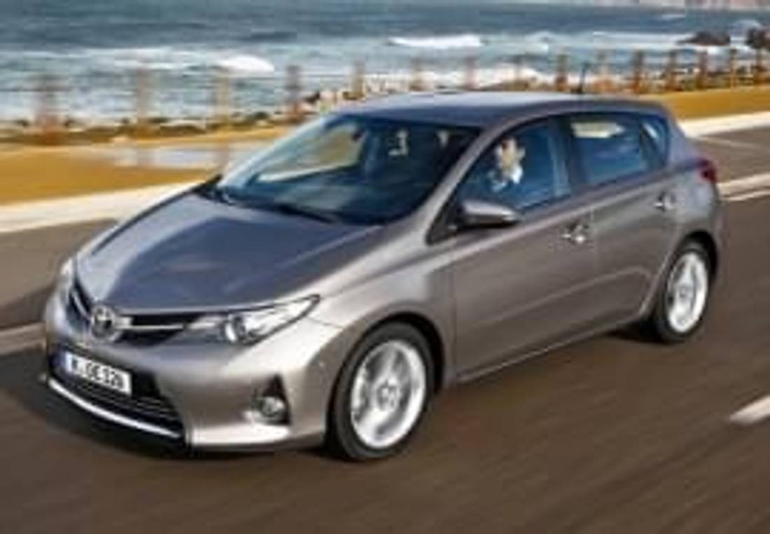 Toyota Auris – widok z przodu