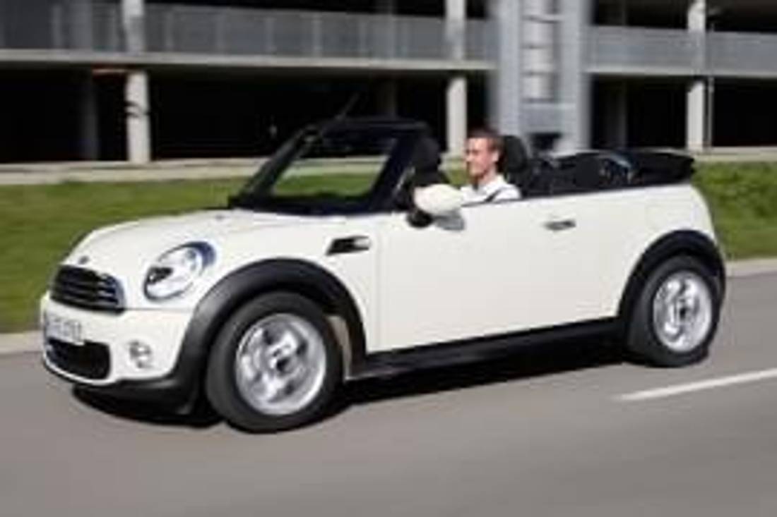 Mini Cabrio – widok z boku